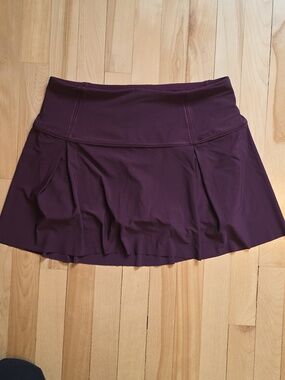 Lululemon Lost In Pace Skirt (Tall)